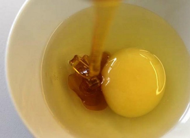 კვერცხი თაფლი და ქერი